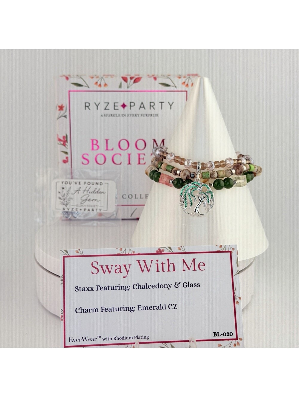 Ryze Party Bloom Society 2026 Staxx Bracelets w/Hidden Gem  Clover -Sway With Me